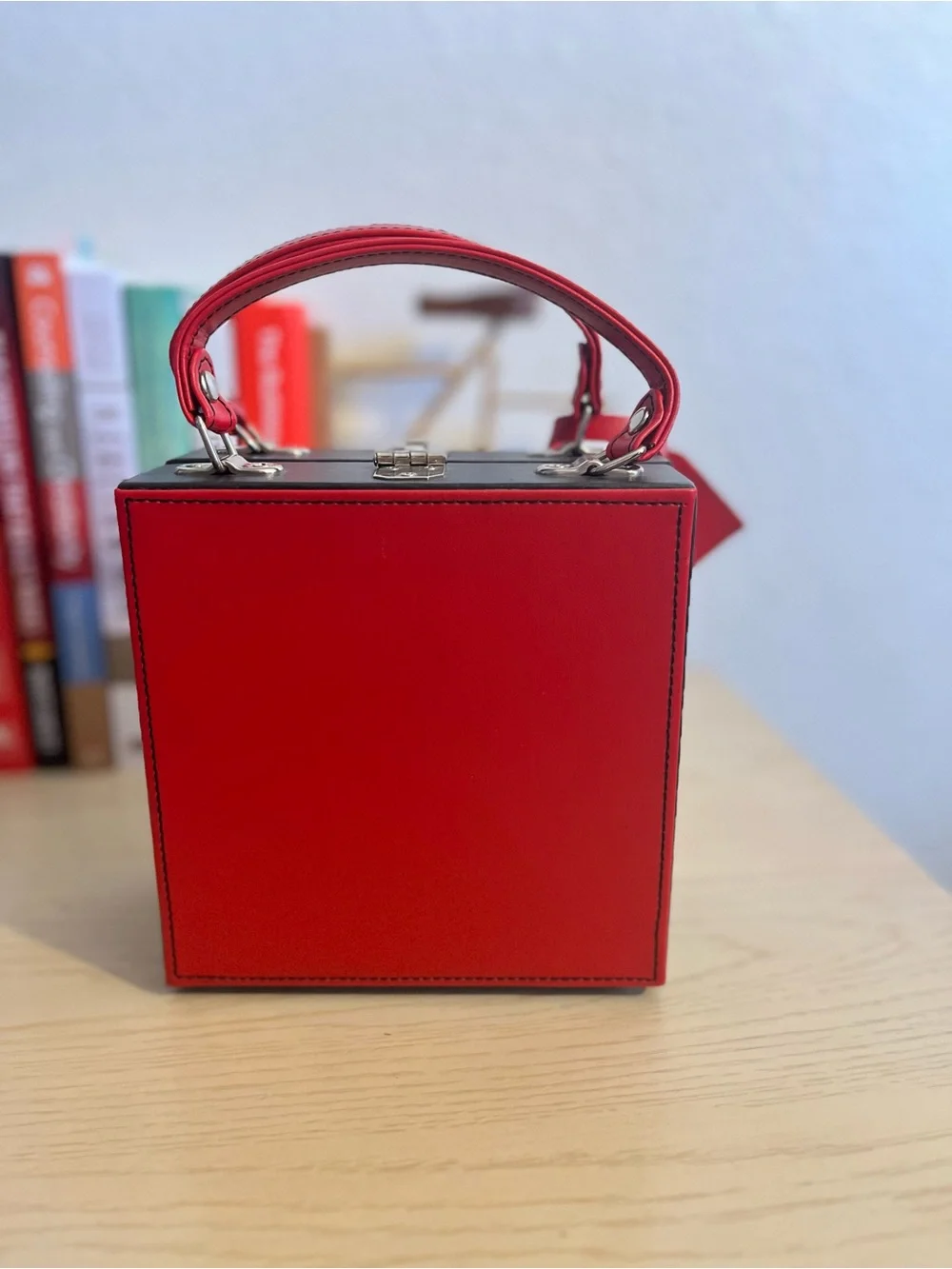 Red 'World Traveler' Dog Bone Handbag Feeder
